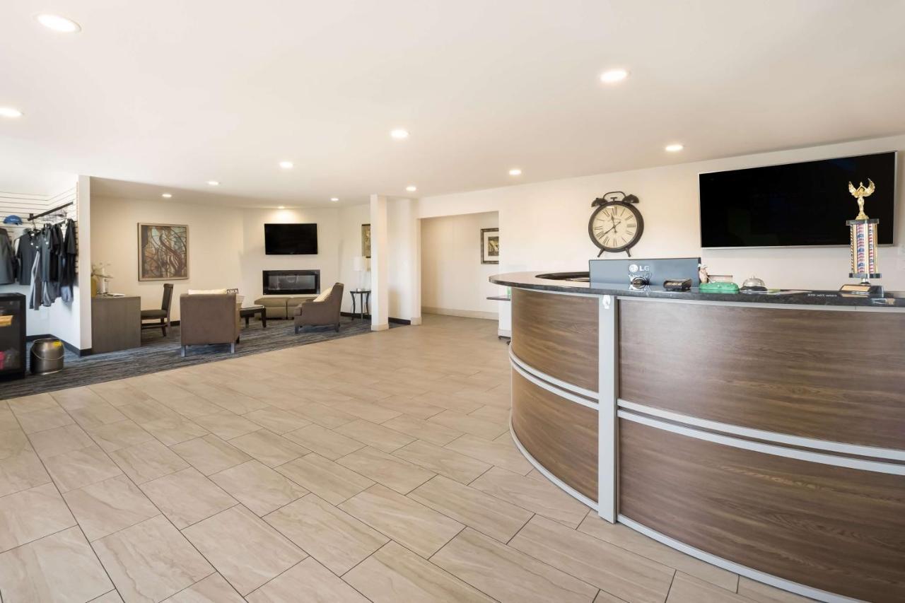 Surestay Hotel By Best Western Thomson Zewnętrze zdjęcie