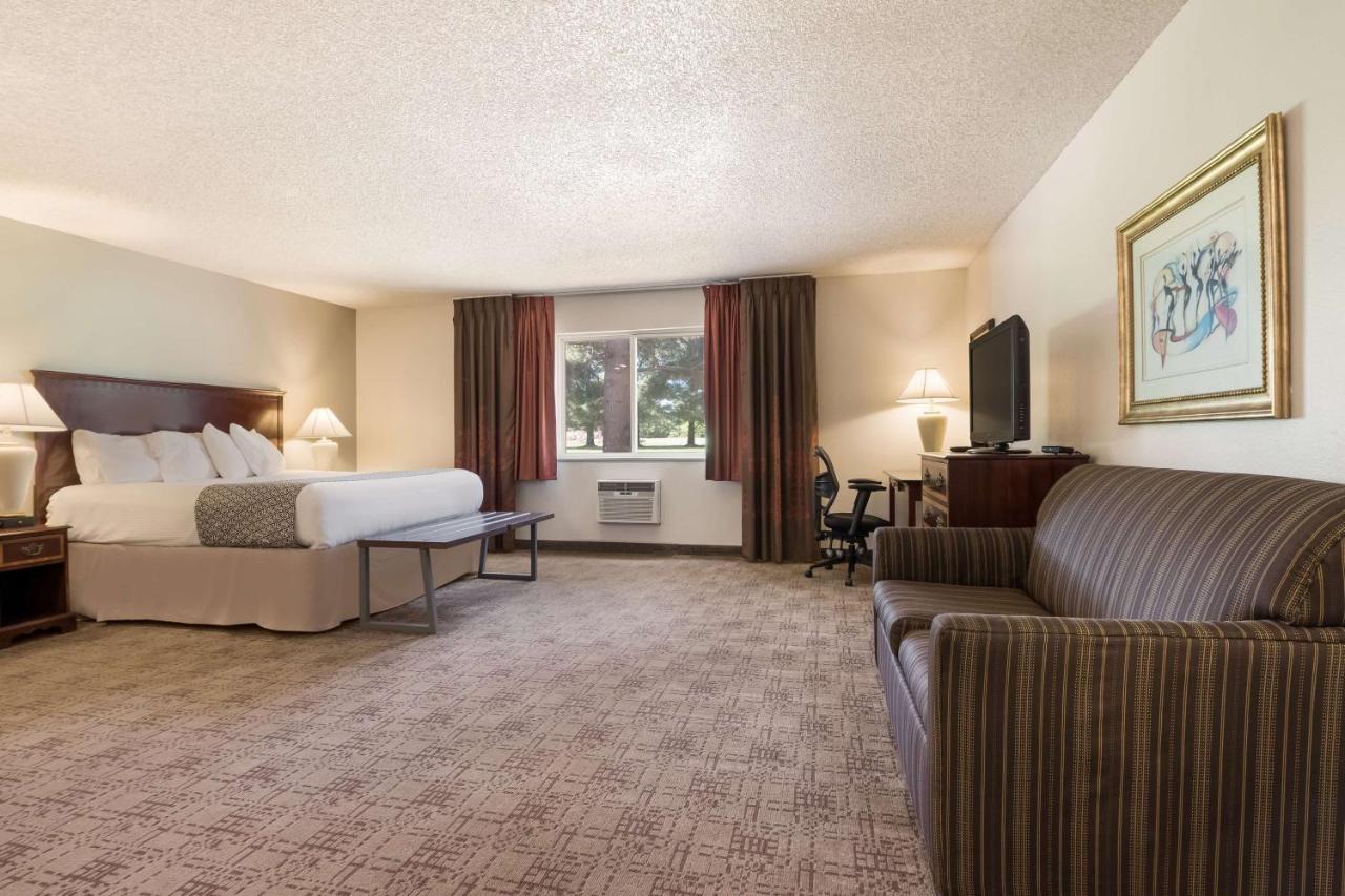 Surestay Hotel By Best Western Thomson Zewnętrze zdjęcie